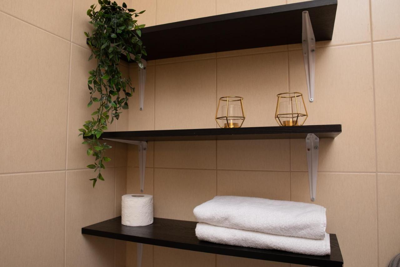 Nobel: Premium Two-Room Apartment In Bucharest'S City Center! מראה חיצוני תמונה